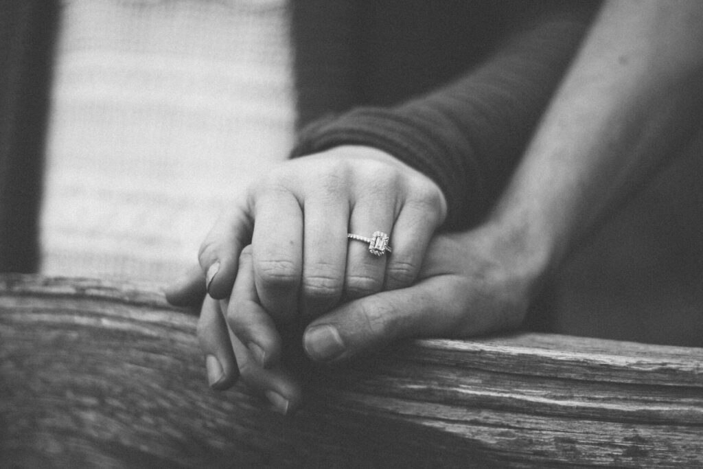 How to Stay Safe While Sugar Dating Online